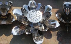 影響不銹鋼雕塑價(jià)格的因素有哪些？